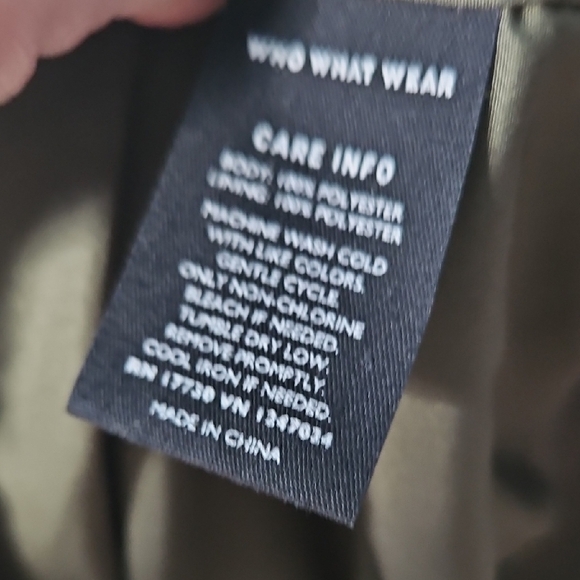 Who What Wear Women’s Khaki Bomber Jacket With Ruffle Detail Large - Picture 10 of 10